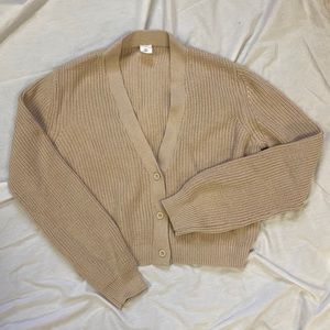 Beige crop sweater